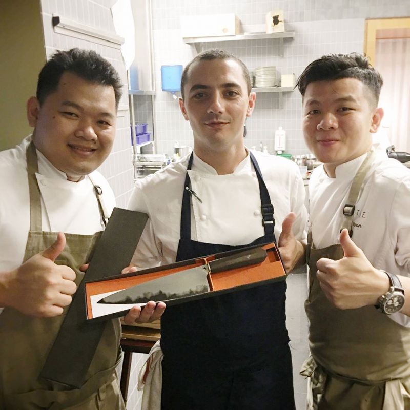 Chefkoche Julien Royer im 5-Sterne Swisshotel - The Stamford in Singapur 